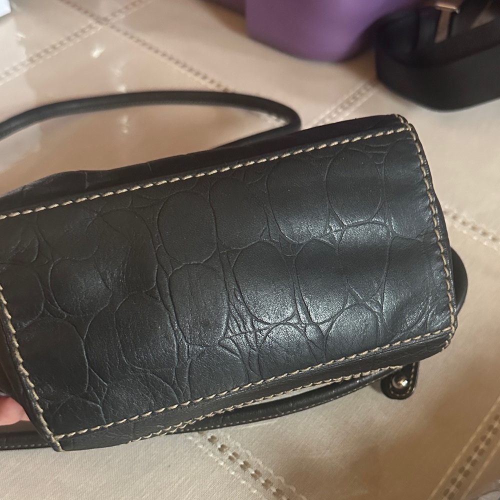 Tignanello Black Textured Crossbody Bag - Picture 4 of 4